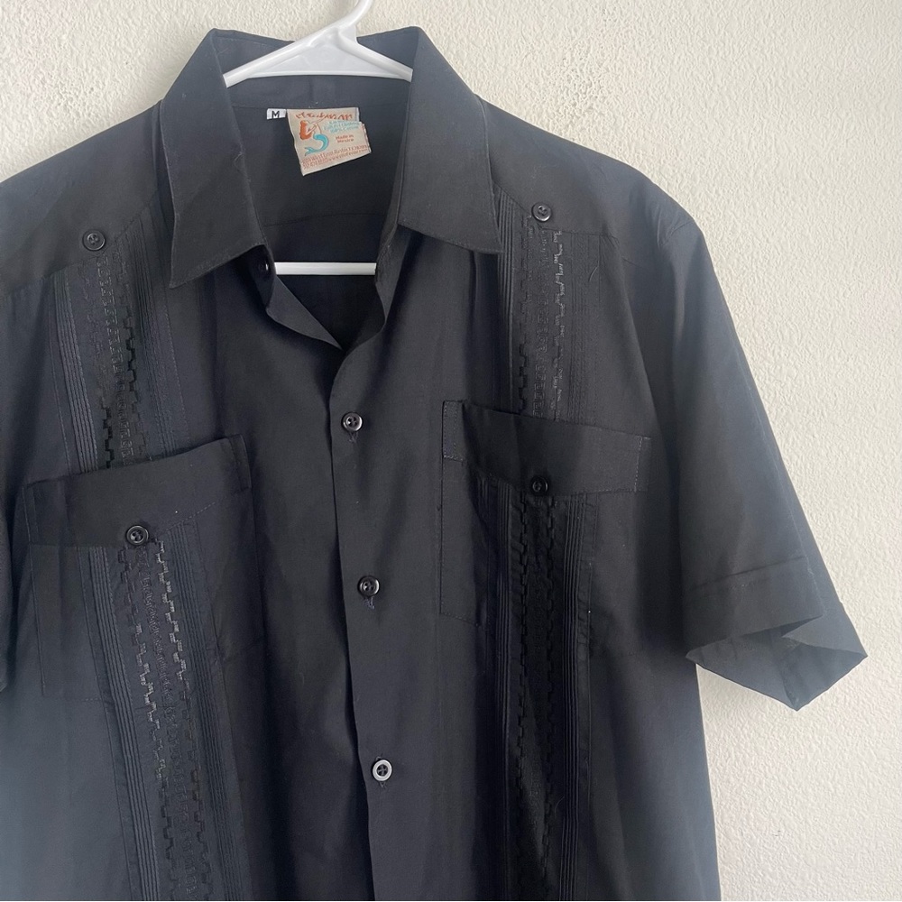El Interior 4 Pocket Short Sleeve Hawaiian Button Down Shirt